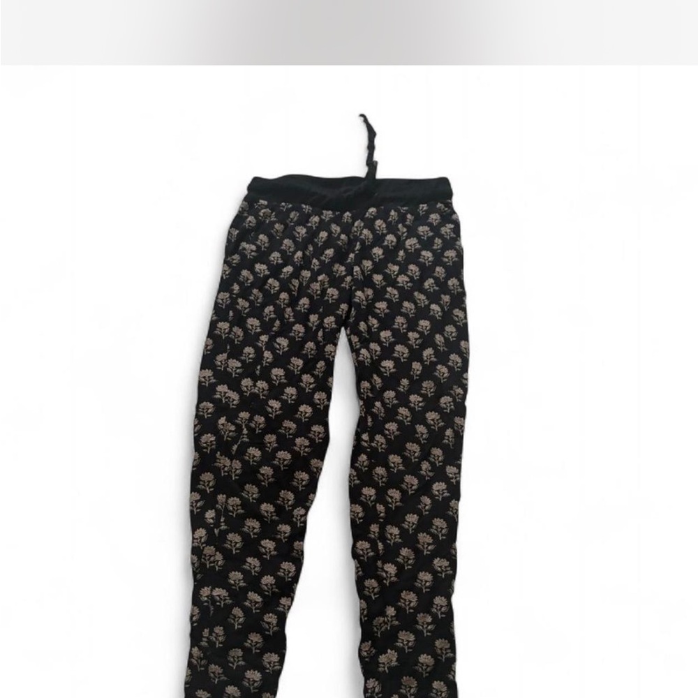 Forever 21 Black Floral Trousers